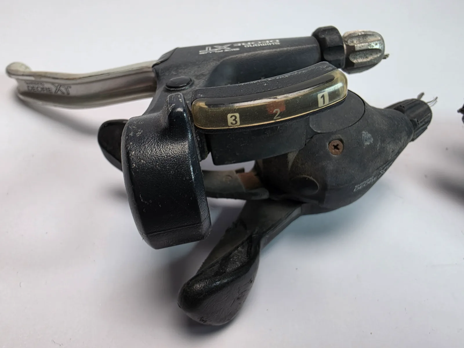 มือรวม Shimano XT 737