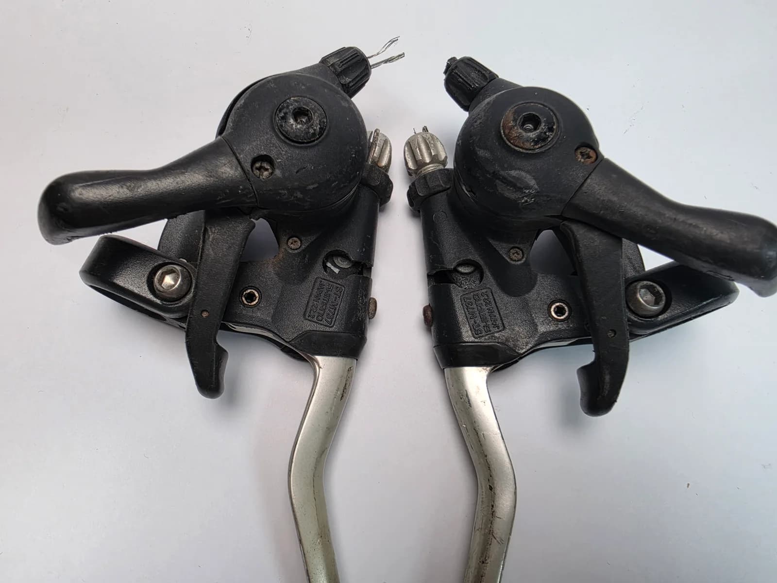 มือรวม Shimano XT 737